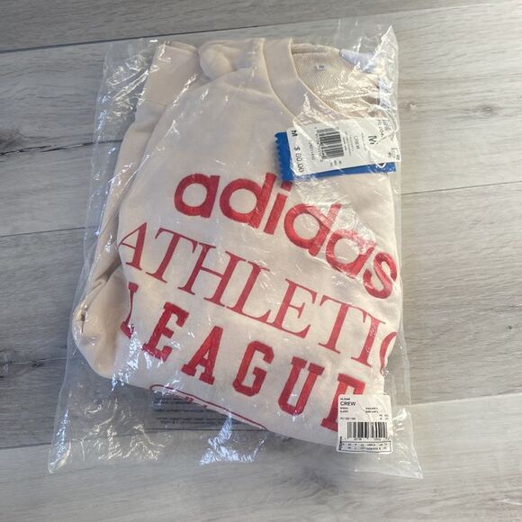 ADIDAS Collegiate Womens Oversized Crewneck Sweatshirt M Nwt Cream color‎ - Picture 5 of 7